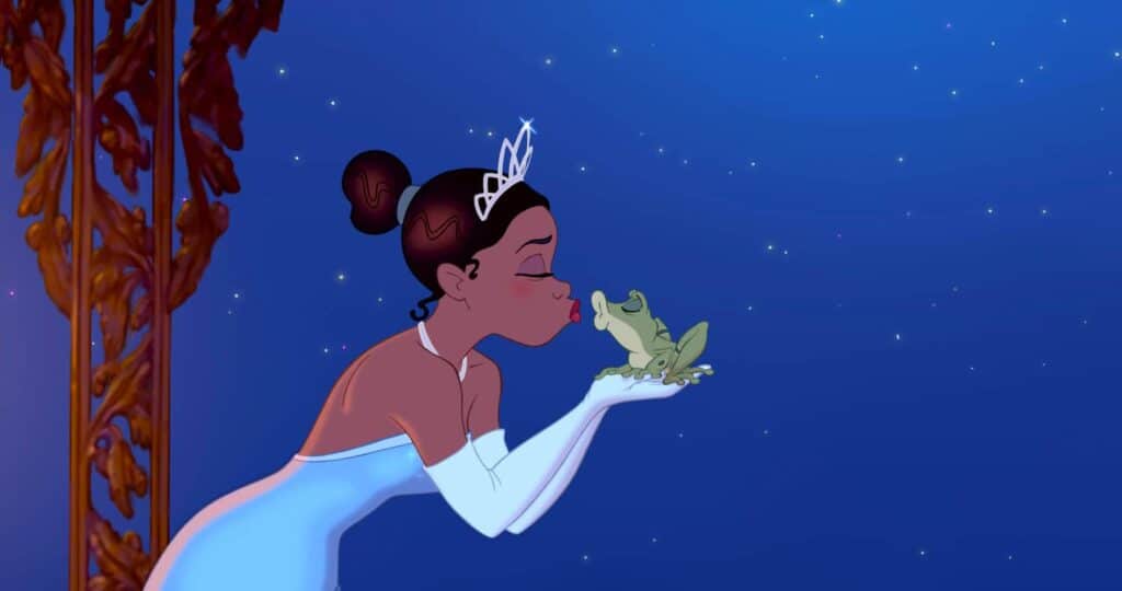 The Princess and the Frog Tiana Kissing a Frog