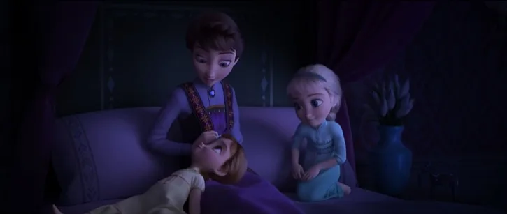 Iduna singing to Anna and Elsa